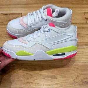 Nike Jordan 4 RM white/Hyperpink 6.5Y/8W